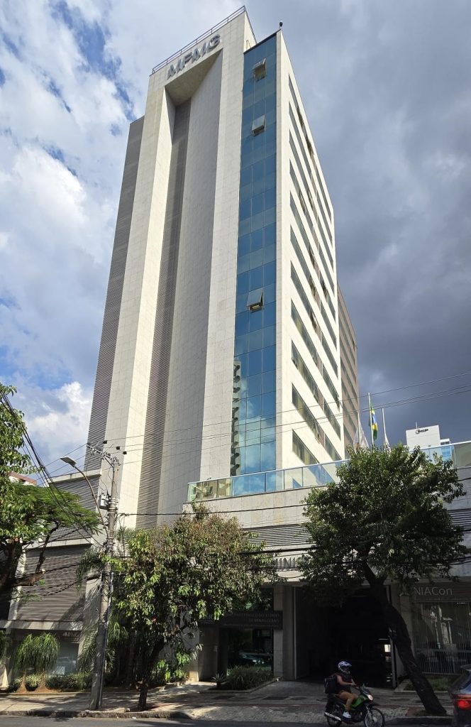 Edifício Promotora de Justiça Iracema Tavares Dias Nardi