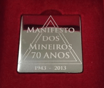 Medalha 70 anos Manifesto Mineiros