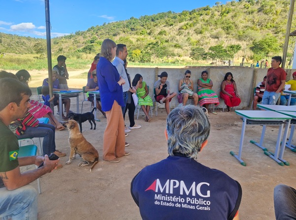 Ação educativa com indígenas Maxakali na Aldeia Escola Floresta, em Teófilo Otoni/MG- 2024