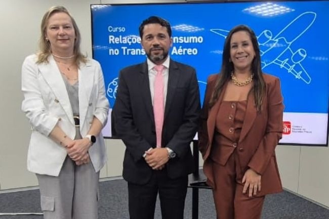 Procon-MG vai à sede da Anac para discutir questões relacionadas ao transporte aéreo 